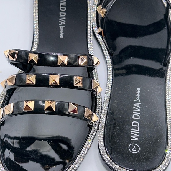Wild Diva Black Studded Women's Sandals - Picture 2 of 5